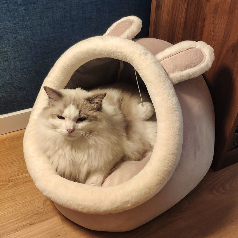 All-Season Cozy Villa for Cats and Dogs