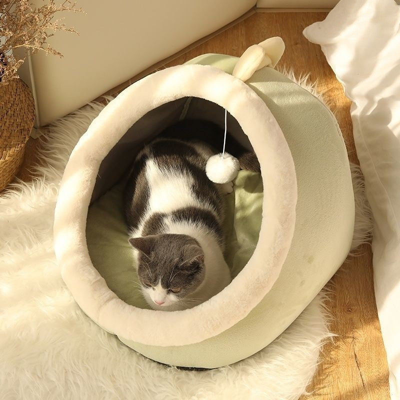 All-Season Cozy Villa for Cats and Dogs