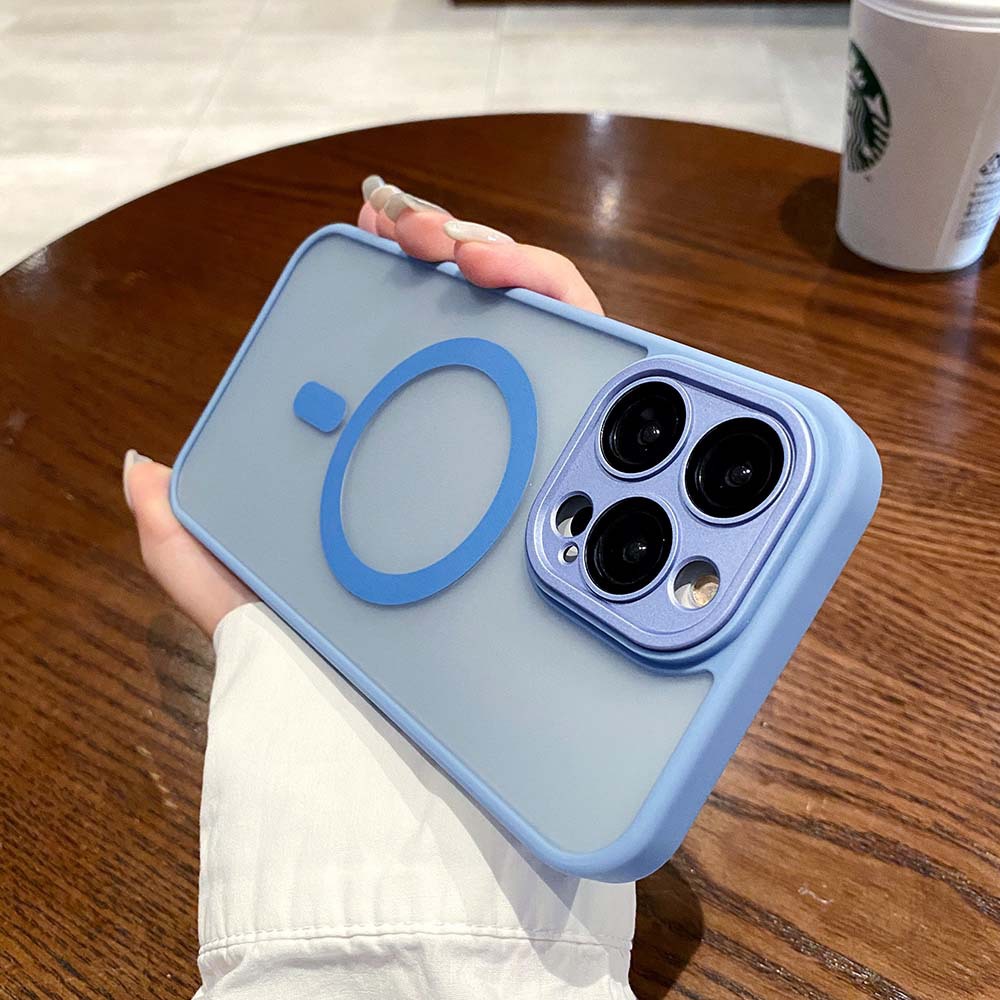Magnetic Matte Case for iPhone 12/13
